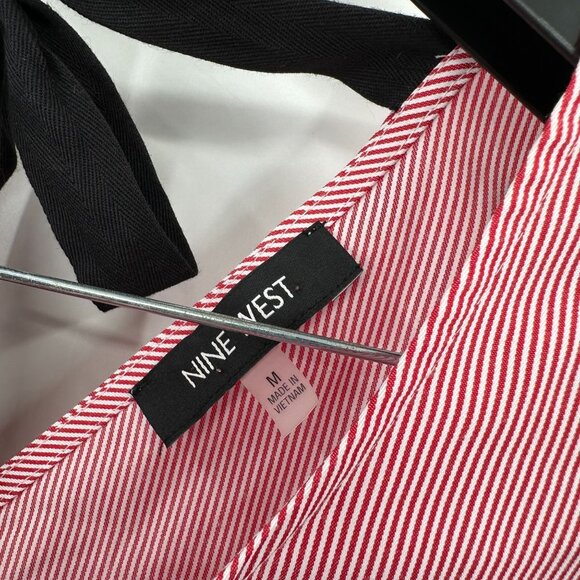 Nine West Women's Floral Embroidered BOHO Artsy Boxy Bell Sleeve Top Size Medium - Picture 5 of 6